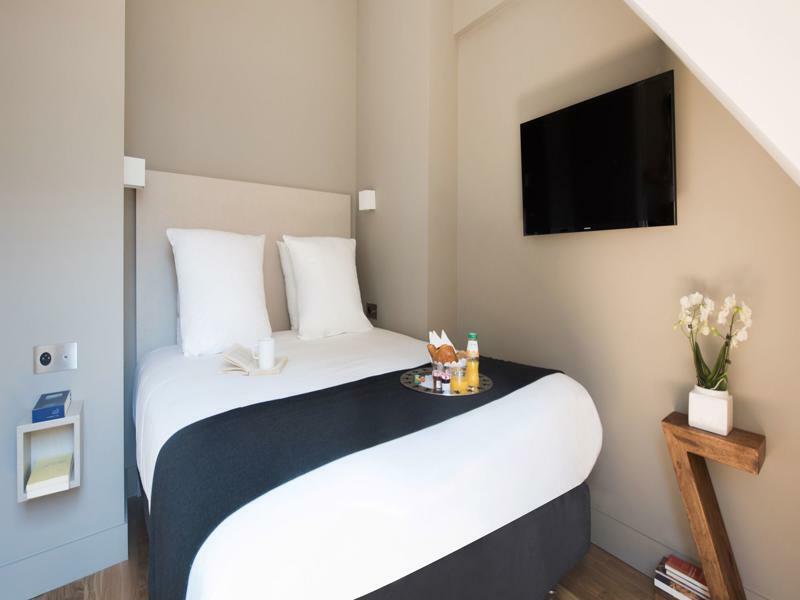Hotel Helzear Etoile Париж Екстериор снимка